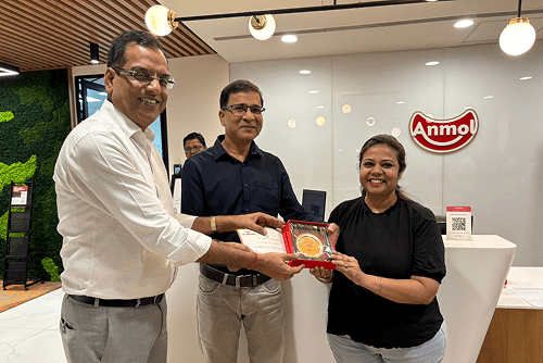 WhatsApp Image 2025-11-15 at 6.03.15 PM